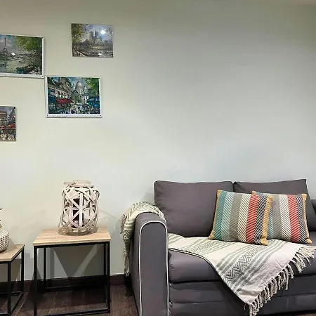 Appartement Cosy A Avec Balcon Stains